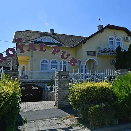 Royal Villa-2